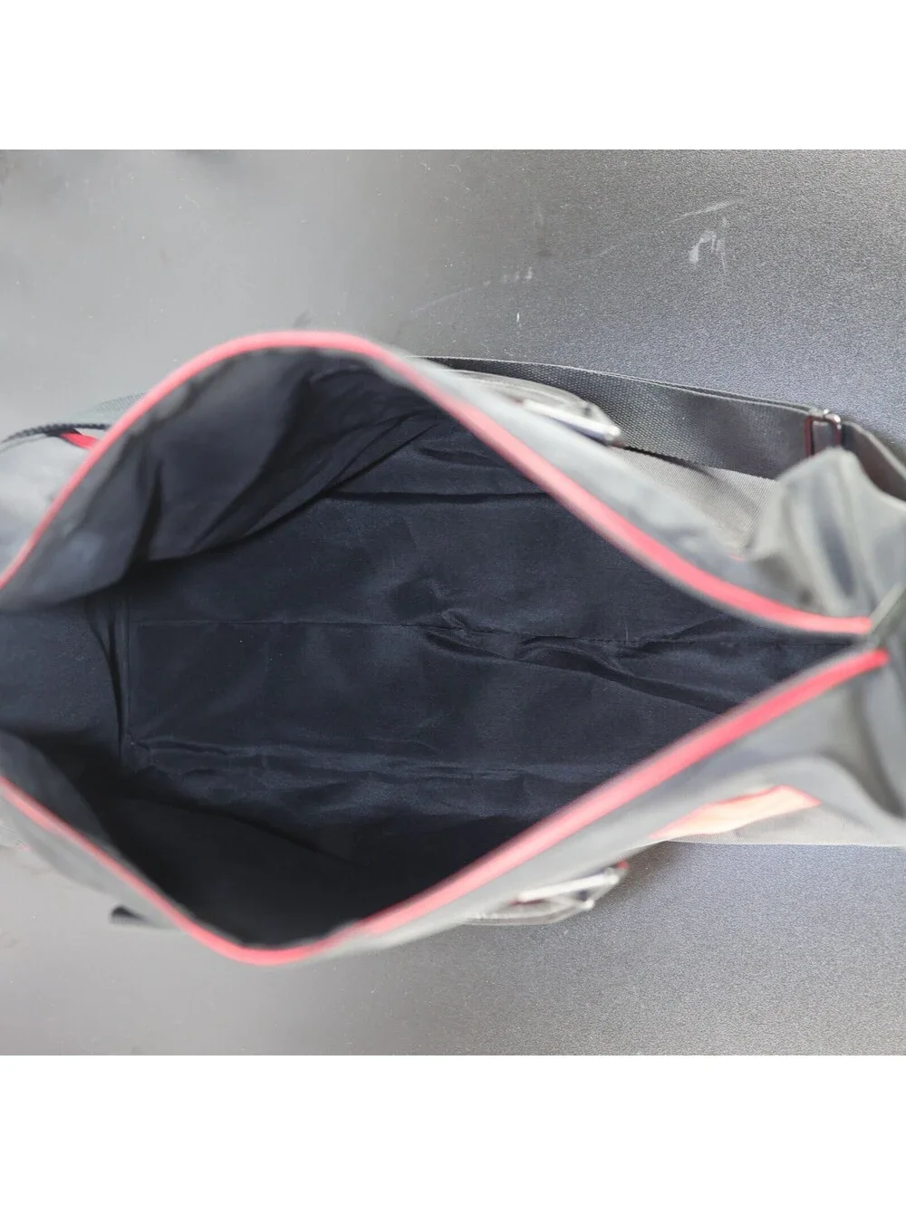 Ralph Lauren Fragrances Black Red Nylon Duffle Travel Bag 20in